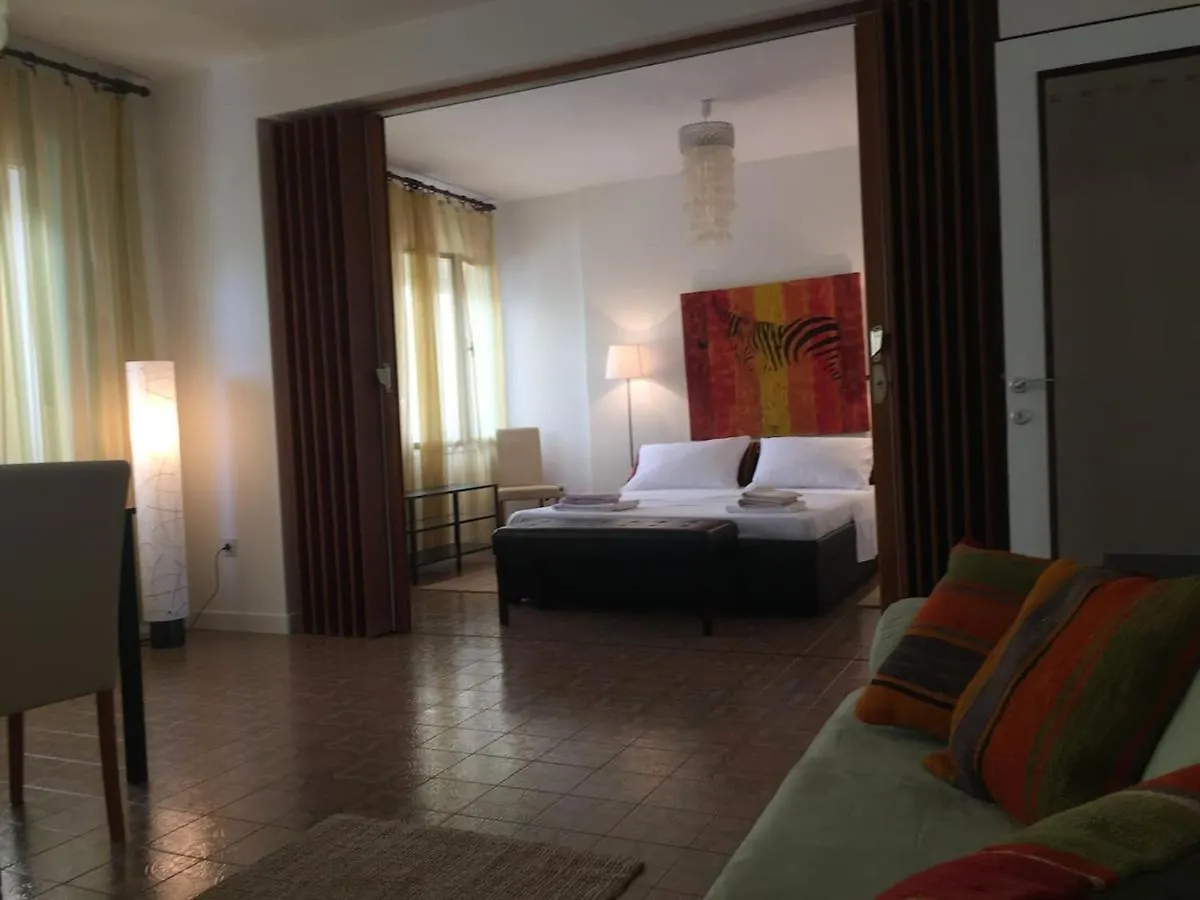 Apartment Domic ,Two Bedrooms Whit Large Terrace Njivice Croatia